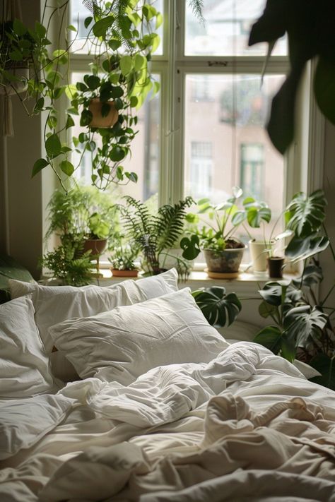 Bedroom Decor Ideas With Plants Green Plant Room Aesthetic Bedroom, Good Bedroom Plants, Bear Room Ideas, Different Bedroom Aesthetics, Plant Room Aesthetic, Decor Ideas With Plants, Plant Rooms, Japanese Bedroom, Pinterest Contest