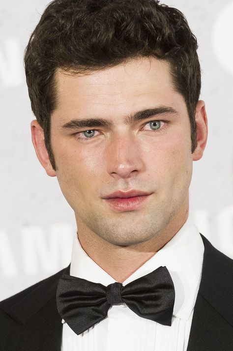 Sean Omalley, Sean Opry, Dark Hair Light Eyes, Chico Lachowski, Face Male, Mixed Guys, Photo Stills, Sean O'pry, Bone Structure