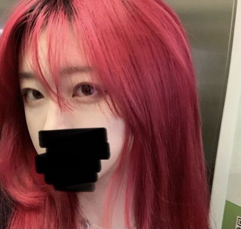 Pinkish Red Hair Color, Light Magenta Hair, Red Pinkish Hair, Dark Red And Pink Hair, Redish Pink Hair, Pinkish Hair, Pinkish Red Hair, Amelia Bones, Dark Pink Hair