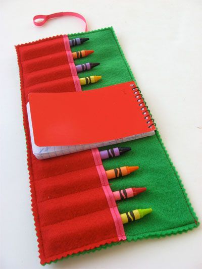 Syprosjekter For Nybegynnere, Tips Menjahit, Crayon Holder, Christmas Child, Operation Christmas, Operation Christmas Child, Sew Ins, Beginner Sewing Projects Easy, Navidad Diy