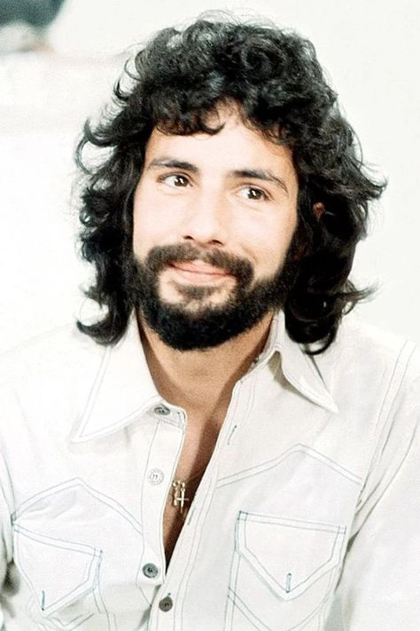 40 Vintage Photos Show Styles of a Young Cat Stevens in the 1960s and ’70s ~ Vintage Everyday American Folk Music, Don Mclean, Trendy Music, Joan Baez, Cat Stevens, Celebrities Humor, Folk Song, Folk Music, Music History