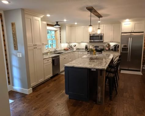 Nook Off Kitchen, Kitchen Off Front Entry, Kitchen Next To Front Door Entryway, 16x16 Kitchen Layout, Kitchen With Back Door Layout, Kitchen By Front Door Layout, Kitchen Front Of House Layout, Houzz Kitchen, 10 X 10 Kitchen Layout