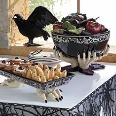 deadly treats and eats Halloween Wedding Centerpieces, Halloween Reception, Halloween Boards, Buffet Halloween, Halloween Buffet, Footed Tray, Table Halloween, Halloween Entertaining, Halloween Dishes