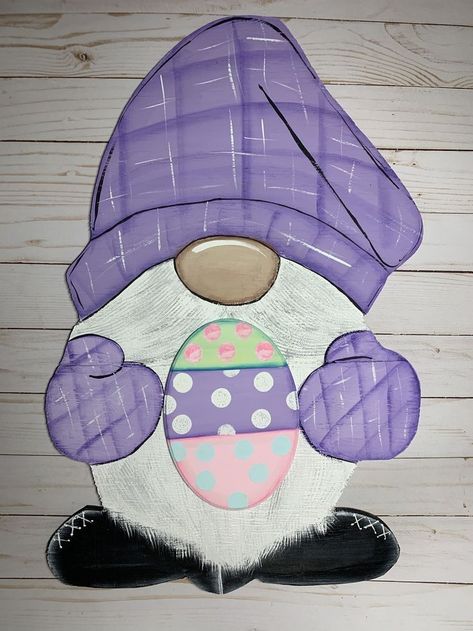 Bunny Gnome Painting, Easter Gnome Painting, Easter Canvas Painting, Gnome Paintings, Canvas Painting Ideas Easy, Gnome Door Hanger, Gnome Paint, Easter Drawings, Easter Canvas