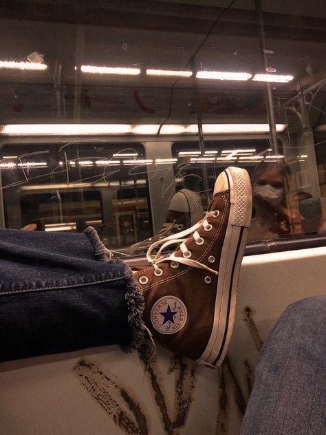 Brown Converse Aesthetic, Emory Scott, Converse Aesthetic, Brown Converse, Outfits With Converse, Shoe Inspo, Swag Shoes, Brown Aesthetic, Converse All Star