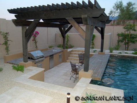 Sweet Taman Air, Outdoor Kitchen Countertops, Modern Outdoor Kitchen, Outdoor Kitchen Bars, Grill Area, Swim Up Bar, Outdoor Kitchen Design Layout, Backyard Pool Designs, Dream Backyard