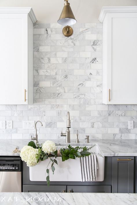 gray cabinets with marble countertops tiles in different shades of gray and white kitchen tile backsplash ideas Modern Kitchen Backsplash, White Kitchen Backsplash, Marble Subway Tiles, Grey Backsplash, Kitchen Backsplash Designs, Tuscan Kitchen, Tile Countertops, Backsplash Designs, Marble Backsplash