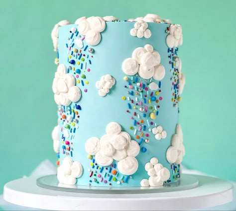 Pretty Cake Decorating Ideas, Rainbow Cake Designs, Unbirthday Cake, Tiktok Cakes, Sprinkle Medley, Sprinkles Cake, Puffy Clouds, Pastel Cupcakes, Cloud Cake