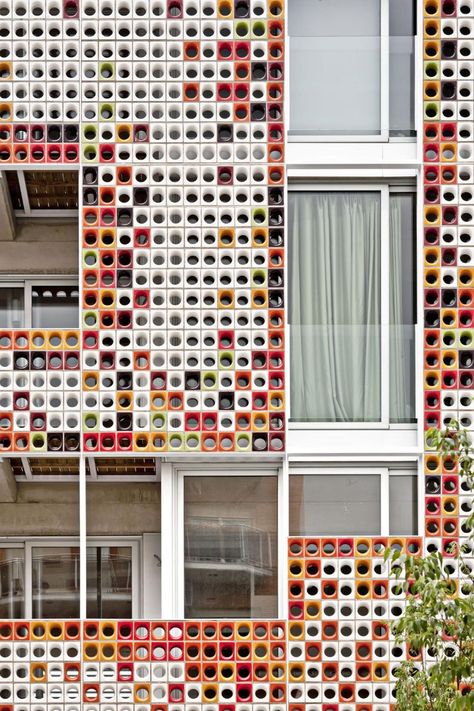 Multifamily Housing Designed with a Shiny Colorful Ceramic Facade (3) Architectural Ceramics, Facade Pattern, Multifamily Housing, Colour Architecture, Facade Material, Brick Architecture, Design Exterior, Building Facade, Building Exterior