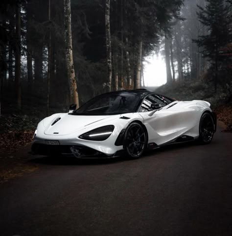 McLaren 765LT Maclaren Cars, Mclaren 765lt, Luxury Car Garage, Dream Car Garage, Mclaren 720s, Mclaren Cars, Luxury Car Brands, Luxurious Cars, Bugatti Cars