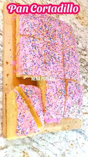 Pan Cortadillo Super ESPONJOSITO #pan #Cortadillo #delicioso | By Nena Postres - Facebook Cortadillo Pan, Cook Desserts, Mexican Pastries, No Cook Desserts, Pan Dulce, Cake Cookies, Pastry, Baking, Cake