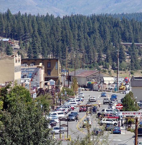 Downtown Truckee by Don Graham Heather Graham License To Drive, Hartford Connecticut Gilmore, Small Towns In California, California Towns, Small Town Life, Haunted Hotel, Nevada City, Best Of The Best, California Travel