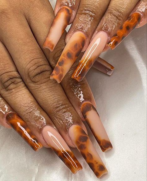 Giraffe Nails Designs, Giraffe Print Nails, Giraffe Nails, Cheetah Print Nails, Cute Cheetah, Queen Nails, Cheetah Nails, Inspired Nails, Print Nails