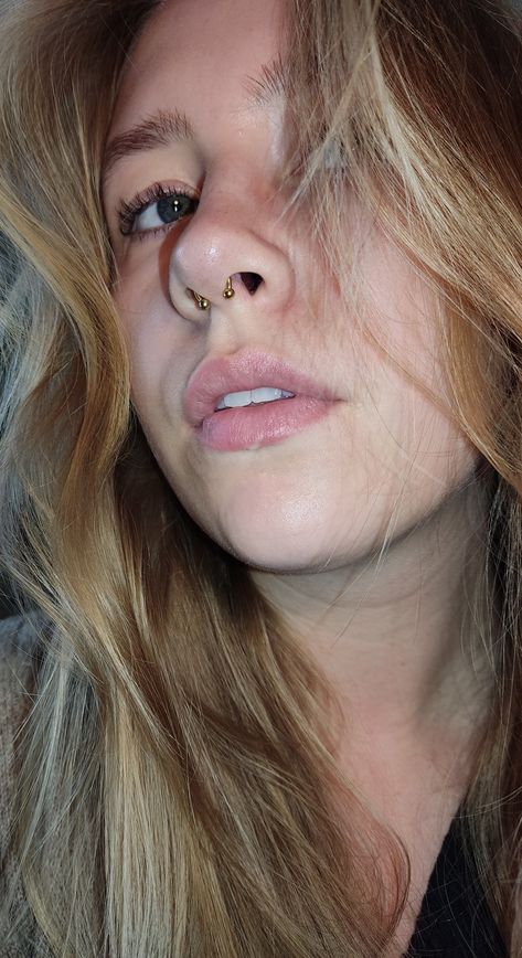 Septum Piercing Gold, Gold Septum Piercing, Septum Gold, Gold Septum, Septum Piercing, Unique Tattoos, Tattoos And Piercings, Septum Ring, Piercings