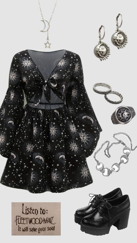 Whimsigoth outfit #outfitinspo #whimsigoth #whimsigothic Astrology Aesthetic Outfit, Whimsigoth Summer Outfits, Whimsigoth Outfits Casual, Popstar Outfits Ideas, Whimsigothic Outfits, Outfits Whimsigoth, Whimsigoth Room, Whimsi Goth, Whimsigoth Outfits