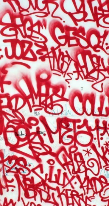 Red Graffiti, Mises En Page Design Graphique, Red Spray Paint, Berlin Art, Graffiti Writing, Skateboard Design, Graffiti Wallpaper, Theme Background, Edgy Wallpaper