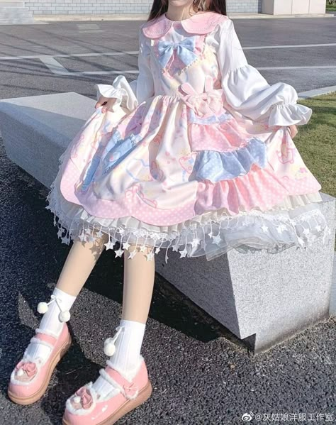 Kawaii Dress Pastel, Dresses Images, Kawaii Outfit Ideas, 일본 패션, Lolita Outfits, Aesthetic Dress, Style Kawaii, Pastel Fashion, Kawaii Fashion Outfits