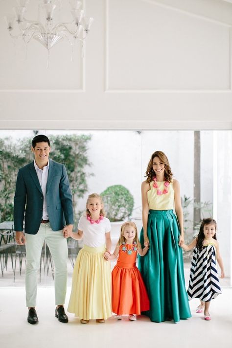 Beautiful family Shot January, 2014 | Bride and Breakfast | Philippines Wedding Blog Kate Spade Wedding, Bride And Breakfast, Kate Spade Inspired, Spring Family, Fashion Family, Family Photo Outfits, Family Posing, Family Fashion, Photo Outfit