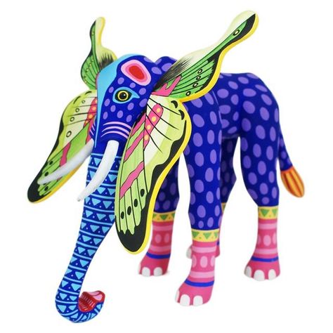 Oaxacan Animals, Mexican Artwork, Elephant Artwork, Paper Mache Animals, Paper Mache Sculpture, Mexico Art, Mexican Culture, Wood Carvings, Arte Animal