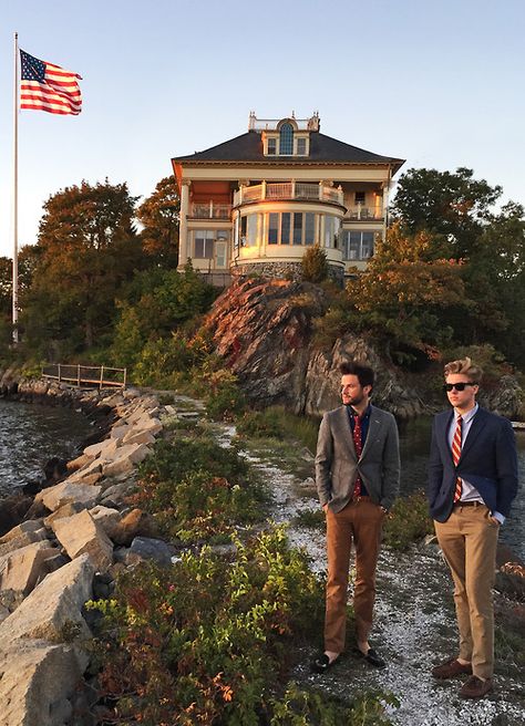 Planning a Gatsby Themed party with Sean Gale Burke and inviting... Ivy League Aesthetic, Hamptons Lifestyle, Hampton Estates, England Aesthetic, Castle Howard, Gatsby Themed Party, Preppy Lifestyle, Shabby Style, Summer Getaway