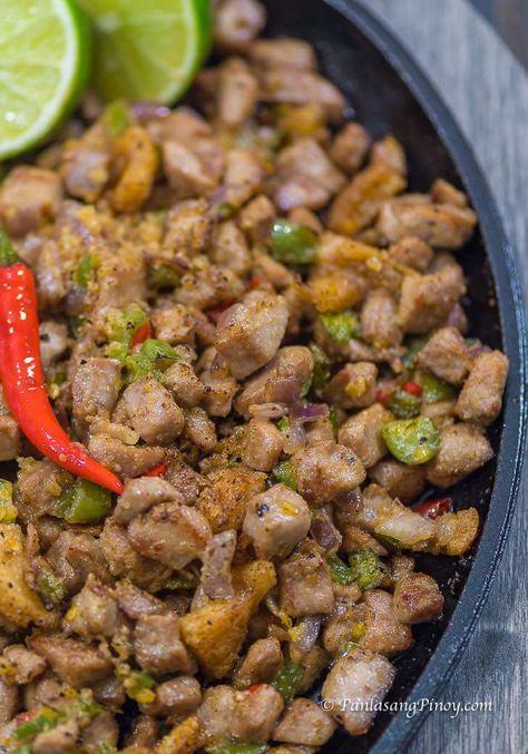 Sizzling Tuna Sisig Recipe Panlasang Pinoy Tuna Sisig Recipe, Filipino Sisig Recipe, Fish Sisig Recipe, Beef Salpicao Recipe Filipino Food, Tuna Sisig, Filipino Sisig, Tuna Dinner Recipes, Sisig Recipe Philippines Pork, Sizzling Recipe