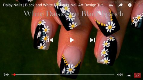 Black Daisy Nails, Black Nail Art Designs, Beach Nail Art Designs, Toenail Art Designs, Robin Moses, Daisy Nail Art, Sunflower Nails, Black Nail Art, Daisy Nails