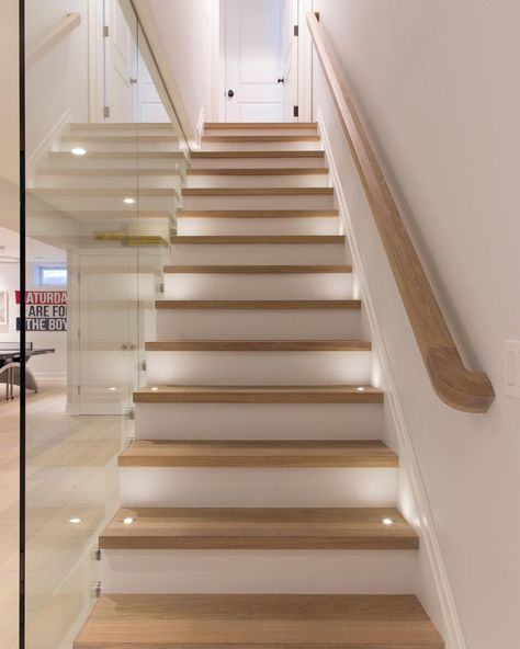 Lindsay Builders | Structural wall to the left of stair was removed to allow for floor to ceiling glass. 2” white oak treads and custom handrail make for a… | Instagram Taupe Staircase, White Oak Stairs, Hallway Apartment, White Stair Risers, Stairs Handrail, Glass Stair, Oak Handrail, Interior Stair Railing, Carpet Staircase