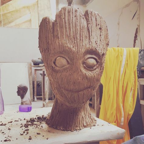 Groot Sculpture, Groot Cake, Minion, Lion Sculpture, Arts And Crafts, Statue, Sculpture, Cake, Quick Saves