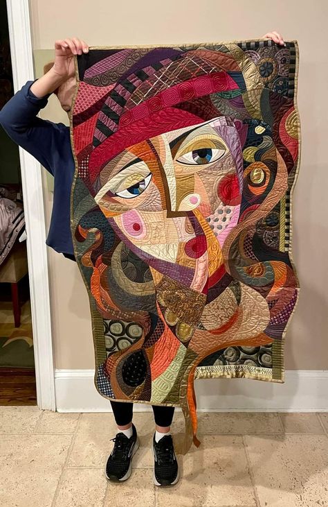 Portrait Quilts, Free Spirit Art, Collage Quilts, Applique Art, Collage Art Projects, Textile Fiber Art, Applique Patterns, Art Textile, Textile Artists