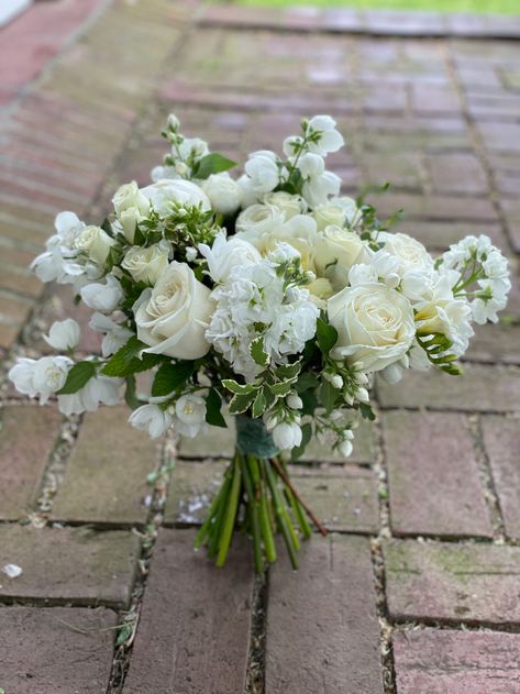 Timeless White Wedding Flowers at The Brick House - Floral Artistry Classic White And Green Bouquet, Classic White Wedding Florals, Green And White Wedding Flowers Decor, Timeless Bridal Bouquet, White Floral Bouquets Wedding, Wedding Florals White And Green, Wedding Flowers Green And White, Green And White Wedding Florals, White Wedding Bouquets With Greenery