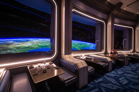 Space 220 Lunch Review: It's Out of This (Disney) World! - Disney Tourist Blog Galaxy Restaurant Design, Space Restaurant Design, Space Themed Cafe, Futuristic Restaurant, Space Restaurant, Mission Space, Space Hotel, Disney Tourist Blog, Space Tourism