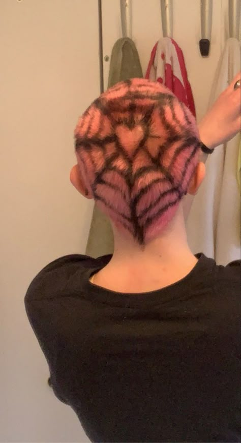 shaved head with dyed hair design Heart Dyed Shaved Hair, Undercut Hair Dye Designs, Aesthetic Shaved Head, Spider Web Shaved Head, Spiderweb Shaved Head, Bald Hair Designs, Shaved Head Patterns, Bald Head Designs, Shaved Head Drawing