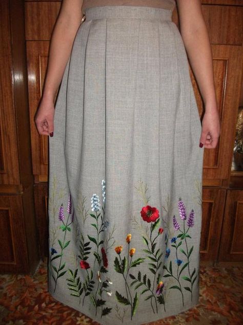 Hand Embroidered Skirt, Women With Flowers, Embroidery Skirt, Beautiful Skirt, Women Skirt, Embroidery Suits Design, Skirt For Women, Embroidered Skirt, Crochet Skirt