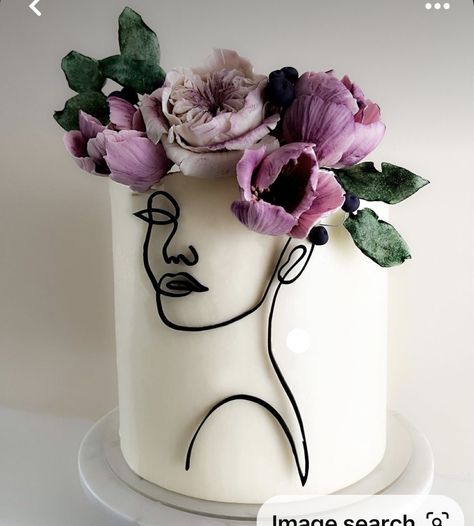 Cake With Woman Face, Sophisticated Cakes For Women, Birthday Cake Fondant Woman, Cupcakes For Birthday Woman, Womans Birthday Cake, Women Cakes Birthday, Cake 40 Birthday Woman, Woman Cake Birthday, 40th Cake Ideas Women