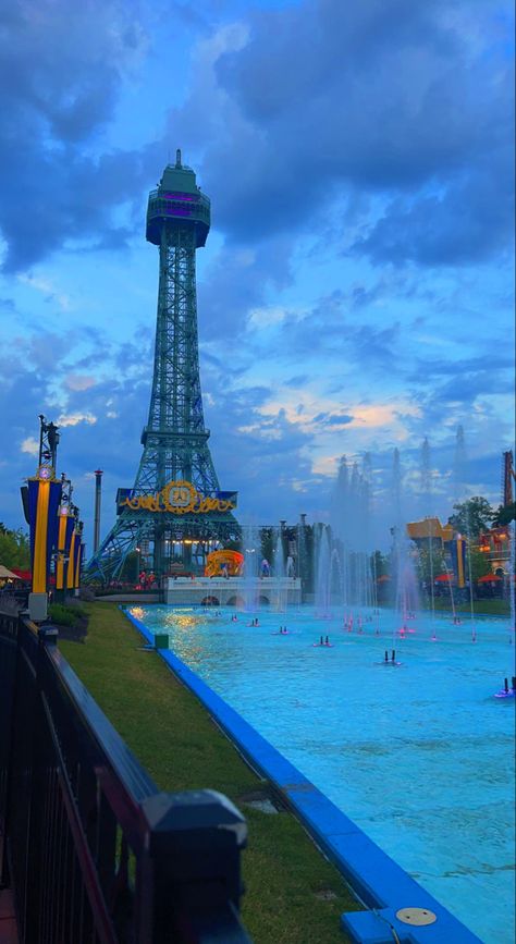 Kings Island Aesthetic, Abc Dates, Amusement Park Aesthetic, Kings Island Amusement Park, Aesthetic Friend, Canadas Wonderland, Enchanted Island, 2024 Aesthetic, Kings Island