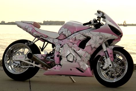 Motorcycles and Pink - Motorcycle Forum Pink Motorcycle, Custom Sport Bikes, Pink Bike, Motorcycle Aesthetic, Yamaha R6, Pretty Bike, Girly Car, Hot Bikes, Sports Bikes Motorcycles