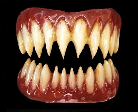 Pennywise FX Fangs  For Additional Information: http://tinyurl.com/kgr62bw Fake Teeth, Vampire Fangs, Dental Veneers, Special Effects Makeup, Fx Makeup, Sfx Makeup, Short Films, Costume Makeup, Halloween Props