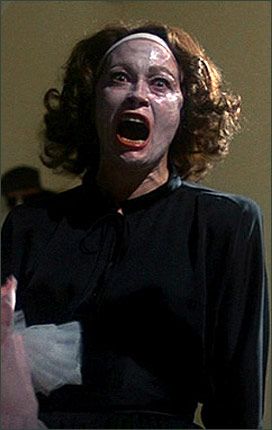 Faye Dunaway in Mommie Dearest | No more wire hangers! No More Wire Hangers, Mommie Dearest, Faye Dunaway, Mommy Dearest, Worst Movies, Joan Crawford, Cult Movies, Wire Hangers, The Villain