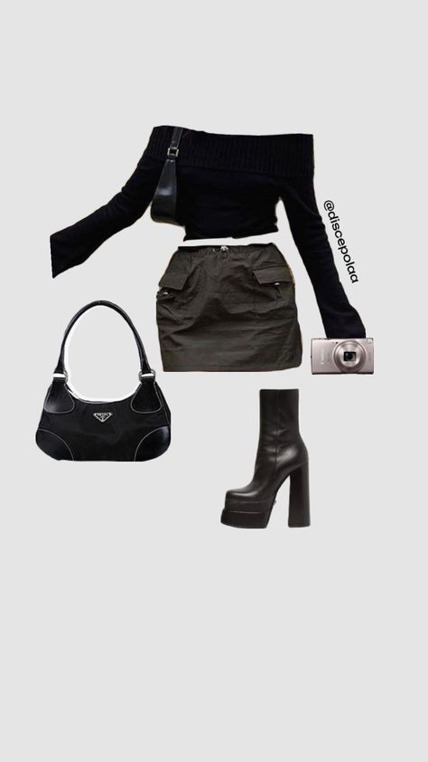 @discepolaa #cargoskirt #streetstyle Cargo Skirt Outfit, Cargo Outfit, Cargo Skirt, Skirt Outfit, Going Out Outfits, Club Outfits, Skirt Outfits, Your Aesthetic, Fashion Inspo Outfits