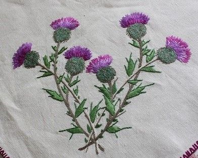 Thistle Embroidery, Vintage England, Felt Embroidery, Hand Embroidery Projects, Brazilian Embroidery, Embroidered Linen, Silk Ribbon Embroidery, 자수 디자인, Crewel Embroidery