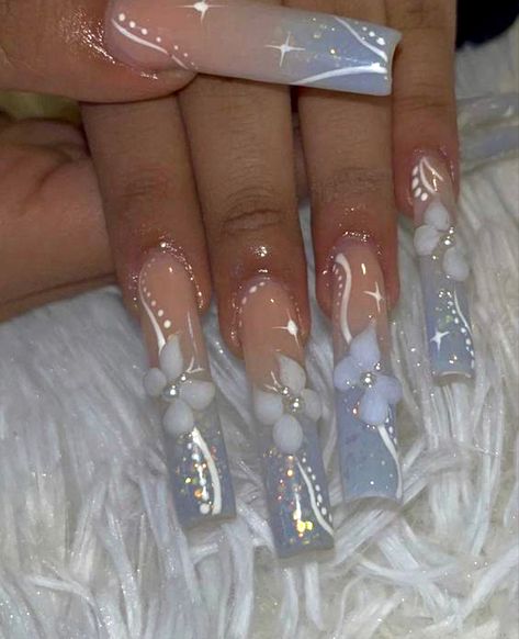 Cinderella Inspired Nails, Sweet 16 Cinderella Theme, Cinderella Quince, Baby Blue Quinceanera, Cinderella Nails, Sweet 16 Nails, Quince Planning, 16 Nails, Cinderella Sweet 16