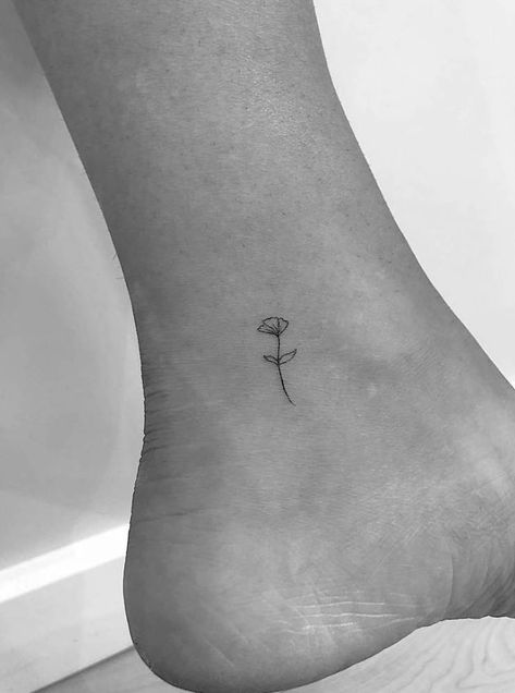 Tiny Flower Tattoo Simple No Stem, Petunia Tattoo Simple, Mimi Tattoo Ideas, Fine Line Poppy Tattoo, Simple Poppy Tattoo, Small Bff Tattoos, Tattoos With Deep Meaning, Petunia Tattoo, Micro Tattoo