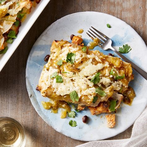 Cheesy Chicken and Black Bean Enchiladas With Salsa Verde Blue Apron Chicken Recipes, Blue Apron Meals, Chicken And Black Bean Enchiladas, Enchiladas With Salsa Verde, Bean Bake, Chicken Black Bean, Blue Apron Recipes, Verde Chicken, Black Bean Enchiladas