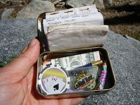 A geocache  [PLUS OODLES of other ideas using Altoid Tins !  found here: http://www.wikihow.com/Reuse-an-Empty-Altoids-Tin  - NB] Mint Tin Crafts, Altoids Tin, Mini Altar, Altoids Tins, Altered Tins, Inside My Bag, Mint Tins, Small Tins, Geocaching