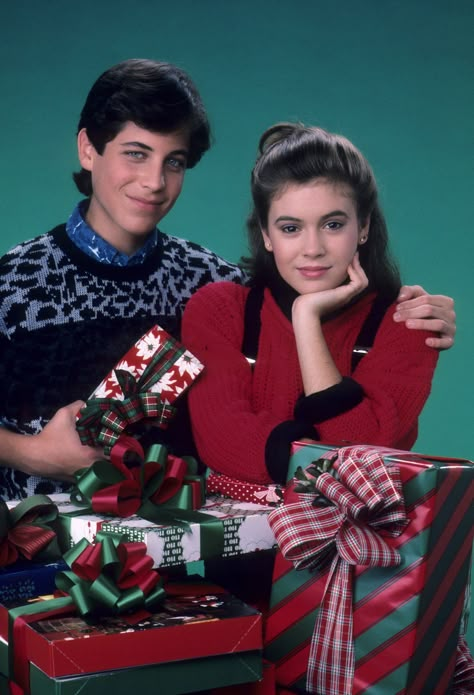 Alisa Milano, 80s Pictures, 1980's Style, Charmed Tv Show, Who's The Boss, Vintage Christmas Photos, Abc Photo, Christmas Holiday Photos, Atv Riding