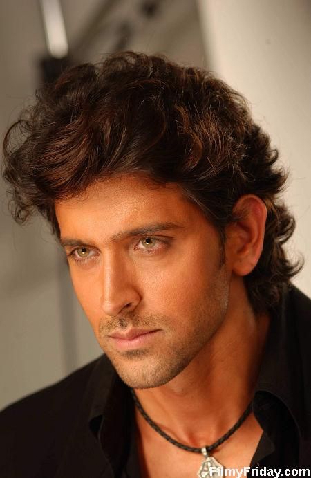 Hrithik Roshan (Indian Actor), he's so beautiful ♥ #HrithikRoshan #Kites #Bolywood #Indian Hrithik Roshan Hairstyle, Shah Rukh Khan, Hrithik Roshan, Bollywood Actors, Man Photo, Bollywood Stars, Bollywood Celebrities, Bollywood Movies, Best Actor