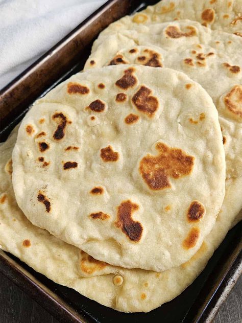 Sourdough Discard Flatbread {No Yeast} Sourdough Discard Flatbread, Discard Flatbread, Flatbread No Yeast, Sourdough Flatbread Recipe, Sourdough Tortillas, Sourdough Flatbread, Flatbread Dough, Bread Without Yeast, Recipe Using Sourdough Starter