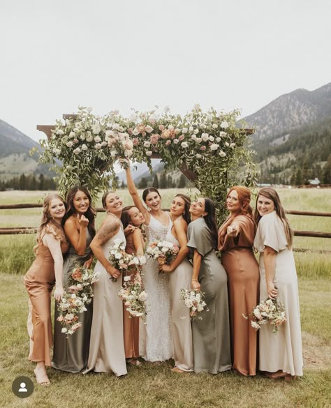 Earth Tone Flowers, Western Chic Wedding, Big Sky Wedding, Earth Tone Wedding, Sky Wedding, Neutral Bridesmaid Dresses, Fall Bridesmaids, Big Sky Montana, Fall Bridesmaid Dresses