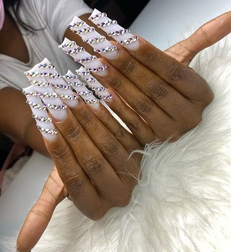 Baddie Bling Nails White, Long White Nails With Designs, White Bling Nails, Full Bling Nails, Braider Nails, White Long Nails, Extra Long Acrylic Nails, College Graduation Nails, White Nails With Rhinestones