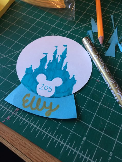 Disney Door Decs Resident Assistant, Homecoming Decorations Hallway, Disney Door Decs, Dorm Name Tags, Ra Programs, Castle Snow, Ra Decorations, Ra Door Tags, Homecoming Decorations